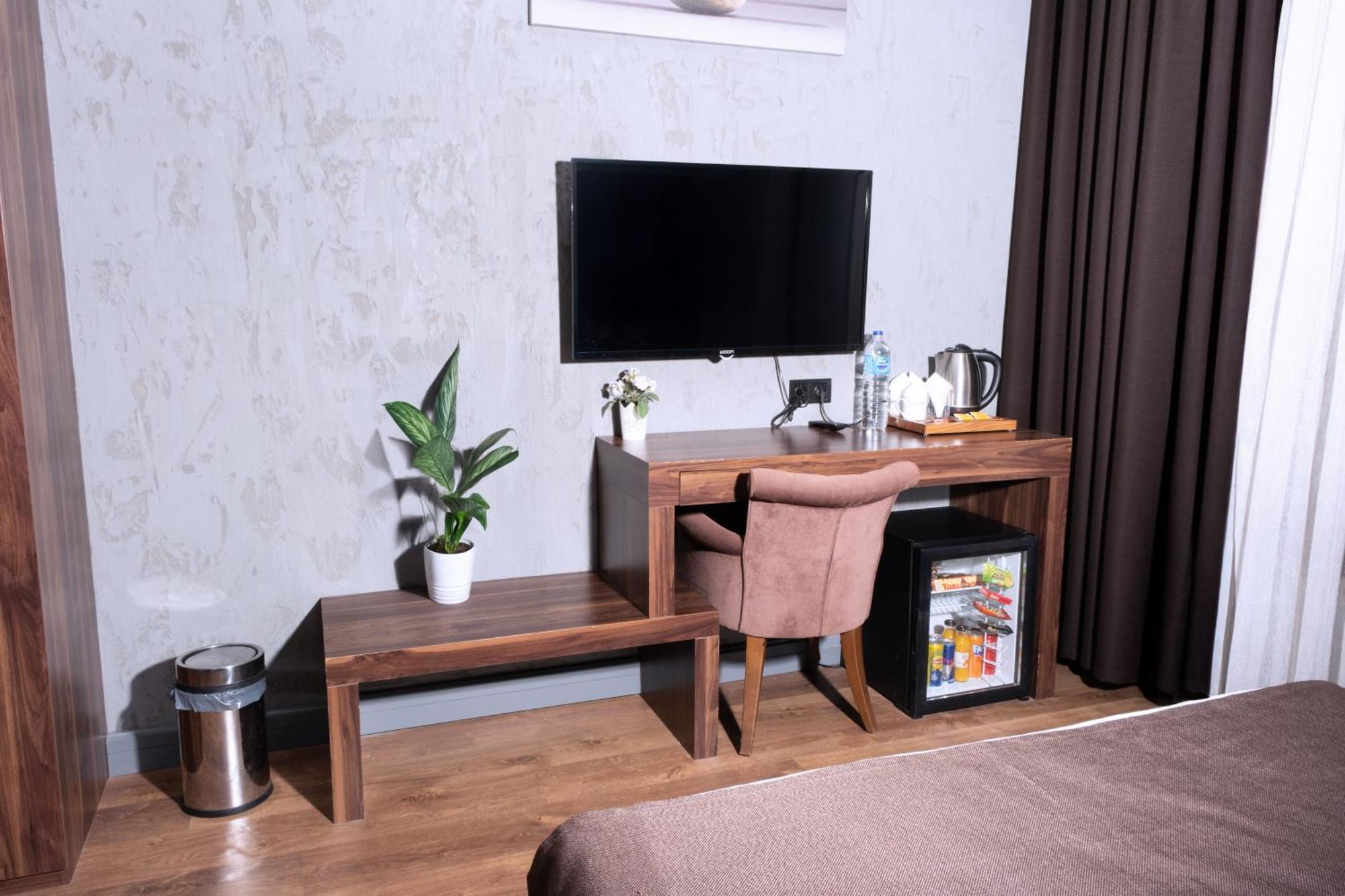 Karakoey Hotel